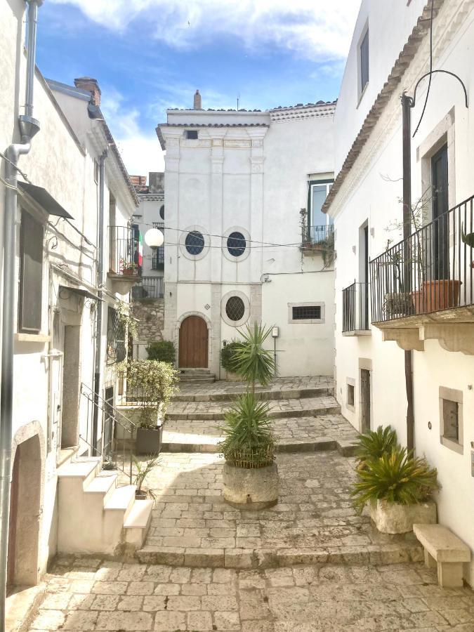 La Casa Di Noah Villa Venosa Exterior photo