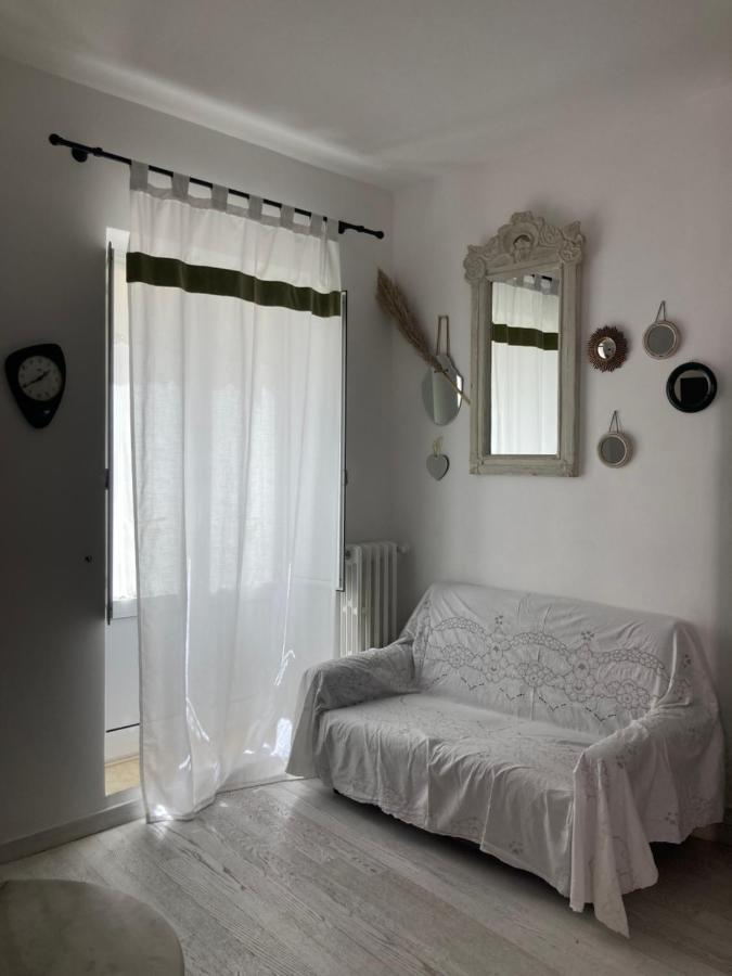 La Casa Di Noah Villa Venosa Exterior photo
